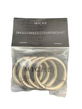 NWT Miche 1 1/2” Carabiner in Silver